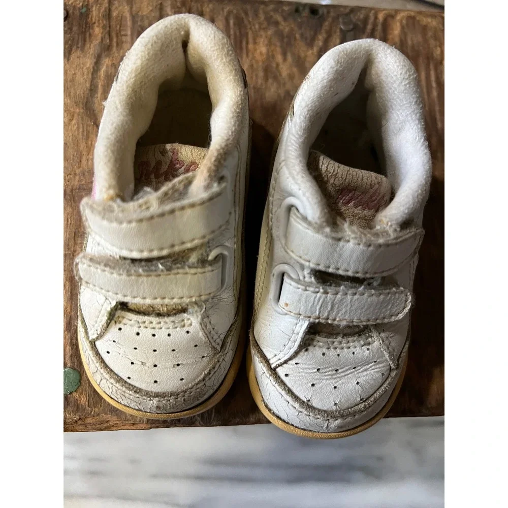 Vintage Nike 90s Toddler  White PinkVelcro Athletic Shoes Size 4